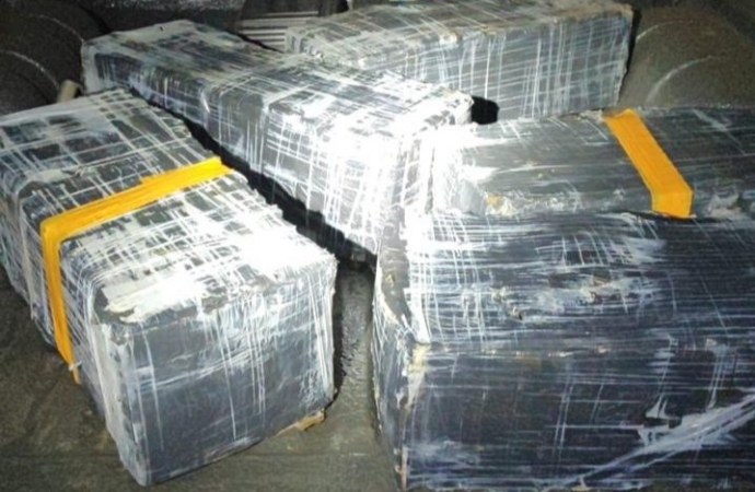 Ação conjunta da PF e PM apreende mais de 150kg de maconha em Foz do Iguaçu