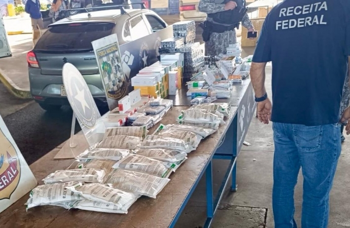 Ação da Receita Federal resulta na apreensão de anabolizantes, celulares e agrotóxicos em Foz do Iguaçu