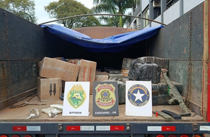 Ação integrada entre BPFRON, PF e RFB resulta na apreensão de quase 2 toneladas de drogas