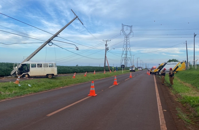 Acidente na PR-877 deixa uma vítima gravemente ferida, em Santa Helena