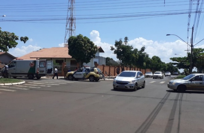 Acidente de trânsito no centro de Santa Helena deixa uma pessoa ferida