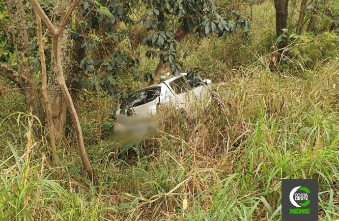 Grave acidente na BR 277 provoca morte de duas pessoas