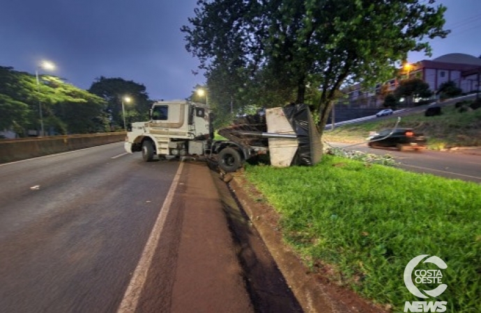 Acidente na BR 277 causa interdição parcial e alerta para motoristas