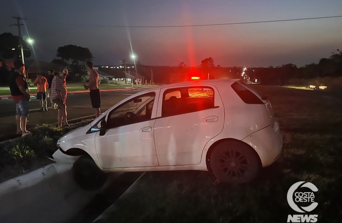 BR-277: Motorista perde controle e atravessa canteiro central em São Miguel do Iguaçu