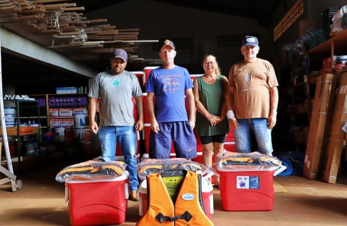 Administração Municipal de Itaipulândia em parceria com a Secretaria de Agricultura fortalece pesca local com entrega de kits aos pescadores