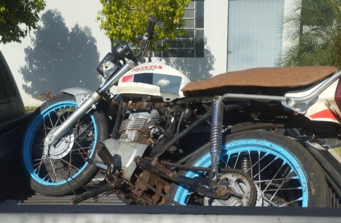 Adolescentes são apreendidos pela GM de São Miguel do Iguaçu por adulteração de placa em motocicleta