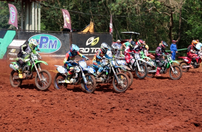 Adrenalina e velocidade marcam a 6ª Etapa do Sportbay Paranaense de Motocross em Santa Helena