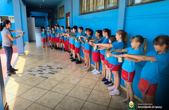 Alunos da Escola Municipal que realizam jornada escolar ampliada têm experiência educacional completa em Serranópolis do Iguaçu