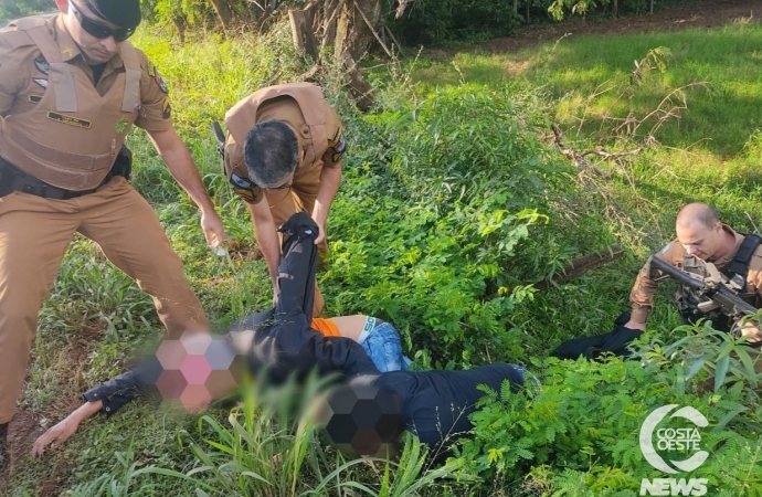Após intensa perseguição em São Miguel, ROTAM detém homens com veículo adulterado