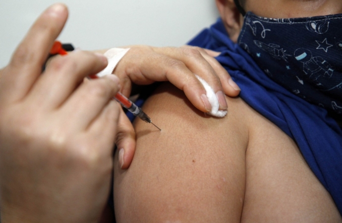 Após mutirão, municípios dão continuidade a ações de vacinação no Paraná