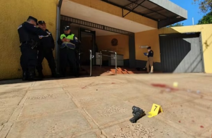 Atirador que atacou consulado no Paraguai queria ser vereador em Foz do Iguaçu