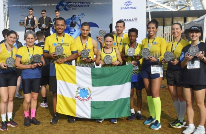 Atletas de São Miguel do Iguaçu conquistam medalhas no karatê, corrida de rua e badminton