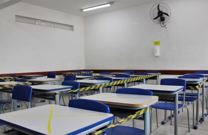 Aulas presenciais em Missal estão previstas para o dia 18 de fevereiro