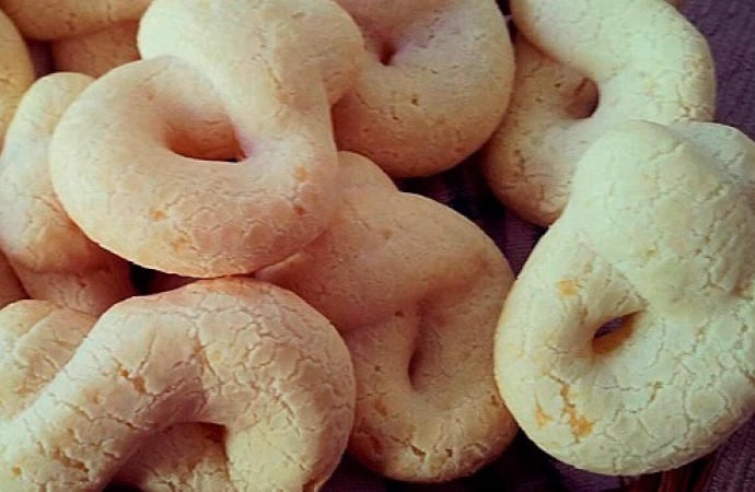 Biscoito de polvilho cascudo