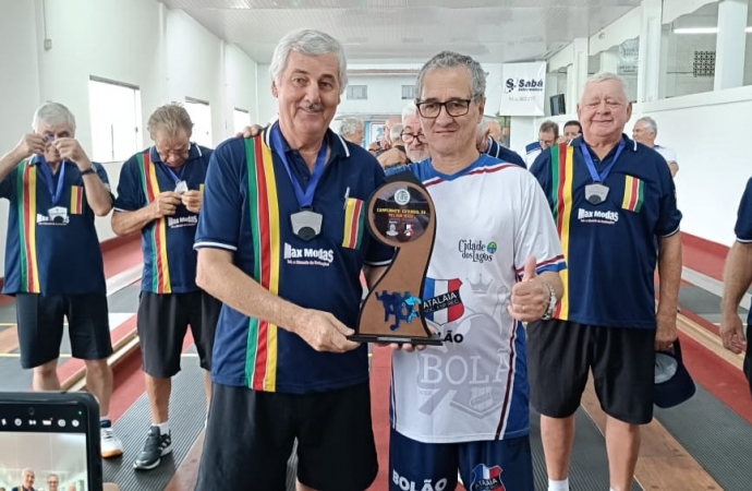 Bolão Masculino de Missal conquista 2º lugar no Paranaense da Melhor Idade, em Guarapuava