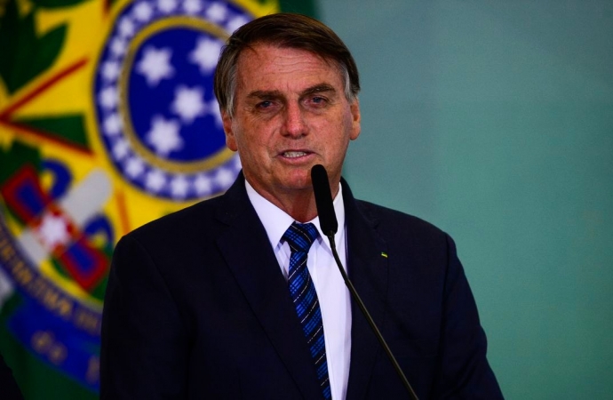 Bolsonaro envia MP do Auxílio Emergencial ao Congresso