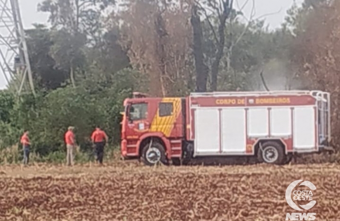 Bombeiros e Defesa Civil atendem incêndio ambiental próximo ao Cristo Esplendor em Santa Helena