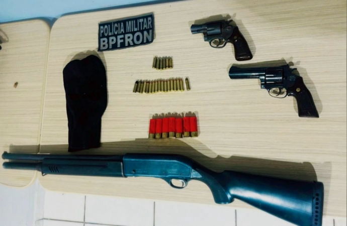 BPFRON apreende armas e detém suspeitos em São Miguel do Iguaçu