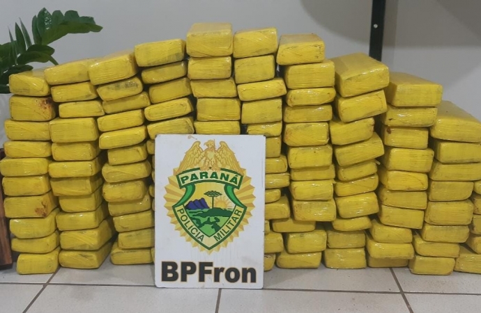 BPFRON apreende veículo carregado com maconha em Itaipulândia