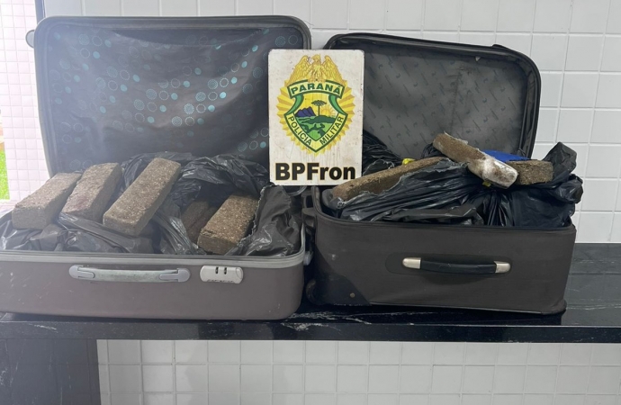 BPFRON e Polícia Federal apreendem 39,4 kg de drogas em Cascavel-PR