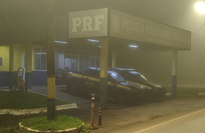 BR-277 é interditada em Céu Azul após sequência de colisões envolvendo quatro veículos