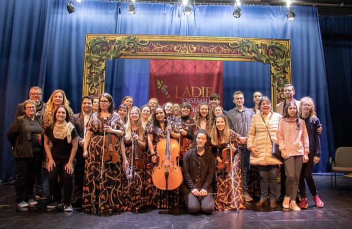 Bravíssimo traz orquestra feminina Ladies Ensemble em mais um belíssimo concerto em Medianeira