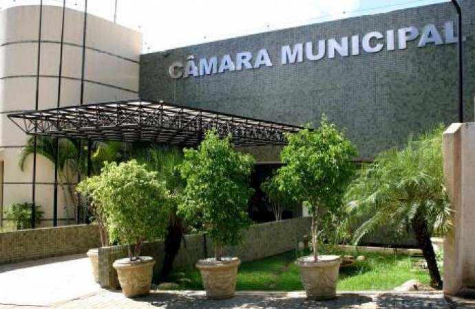 Câmara de Foz do Iguaçu lamenta falecimento de Moacir Hanzen