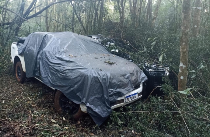 Caminhonetes recuperadas pela PM em Santa Helena foram roubadas em Cascavel