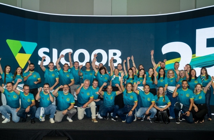 Campanha de 25 anos do Sicoob Três Fronteiras terá BYD Dolphin zero para cooperados