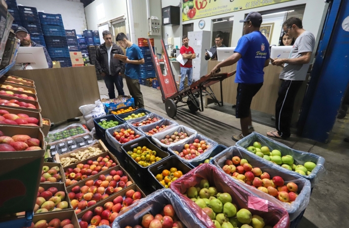 Ceasa de Foz do Iguaçu estará aberta no feriado nacional de Tiradentes, na próxima sexta-feira