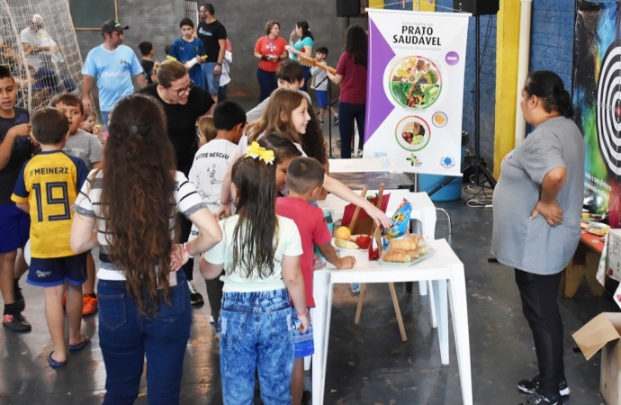 Centenas de pessoas participam do projeto ‘Criança em Ação’ no Bairro Floresta