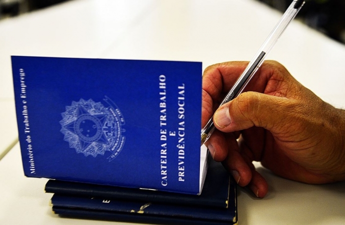 CLT 80 anos: modernização como justificativa para redução de direitos