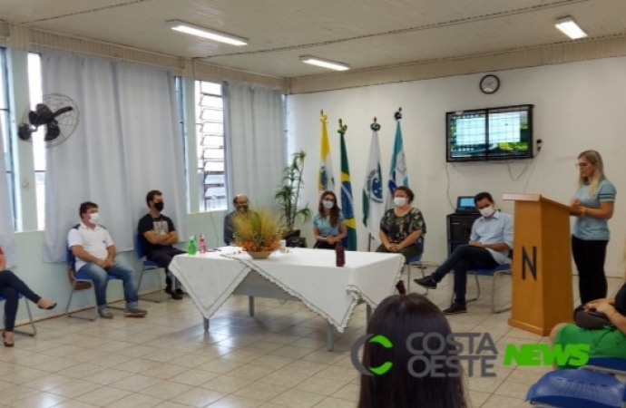 Colégio Nestor Victor dos Santos recebe recursos de melhorias para reforma