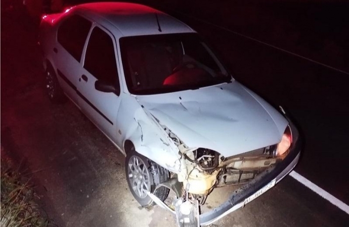 Colisão traseira na PR-497 envolve morador de Santa Helena e trator