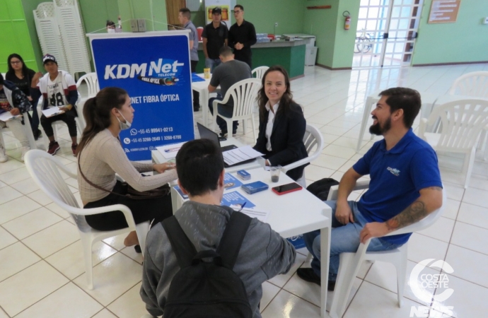 Com aproximadamente 100 admissões, 1ª Feira de Empregos em Santa Helena supera expectativas