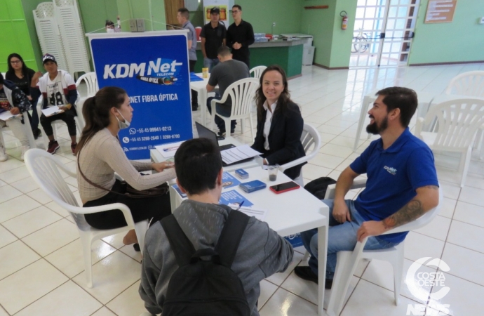 Com aproximadamente 100 admissões, 1ª Feira de Empregos em Santa Helena supera expectativas