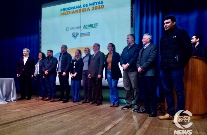 Com CPC Arandurá lotado, Codemed entrega Agenda de Ações para partidos e pré-candidatos