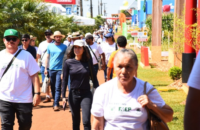 Com novo recorde para uma terça, 77.488 pessoas visitaram segundo dia do 35º Show Rural