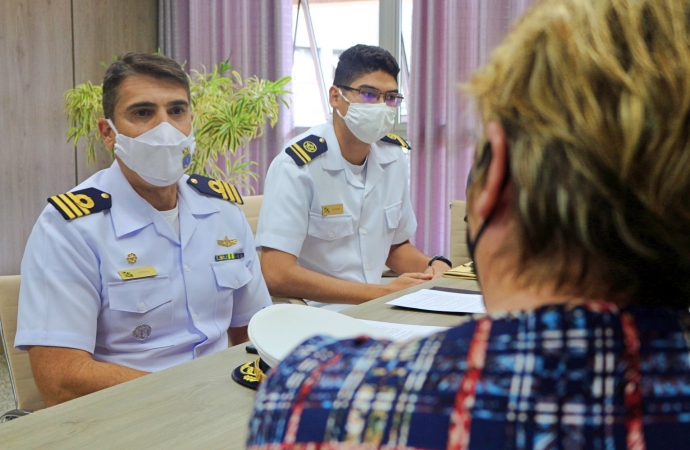 Comandante e Tenente da Marinha do Brasil visitam Itaipulândia