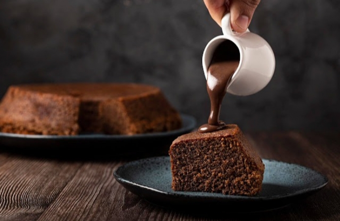 Como fazer Ganache de Chocolate no micro-ondas ou no fogão