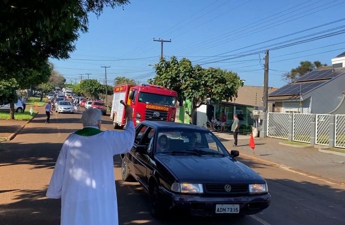 Procissão de carros celebra festa de São Cristovão em São Miguel do Iguaçu