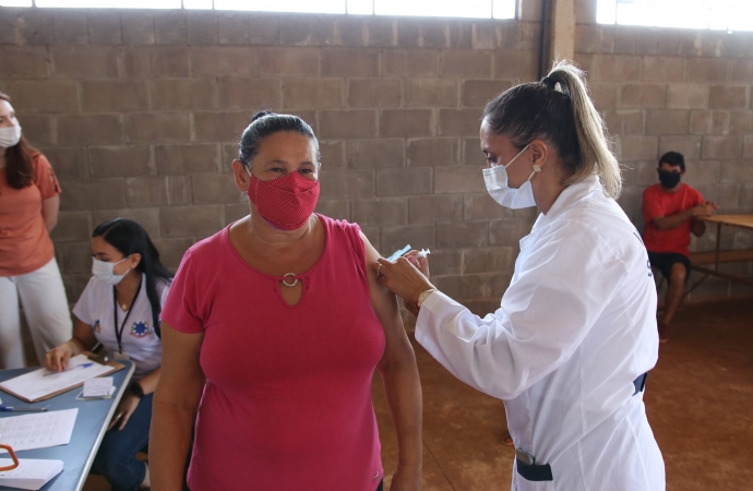 Comunidade Quilombola é vacinada contra a Covid-19 em São Miguel do Iguaçu