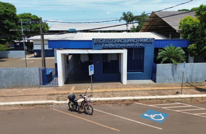 Consulta para tornar escola cívico-militar em Santa Helena está acontecendo