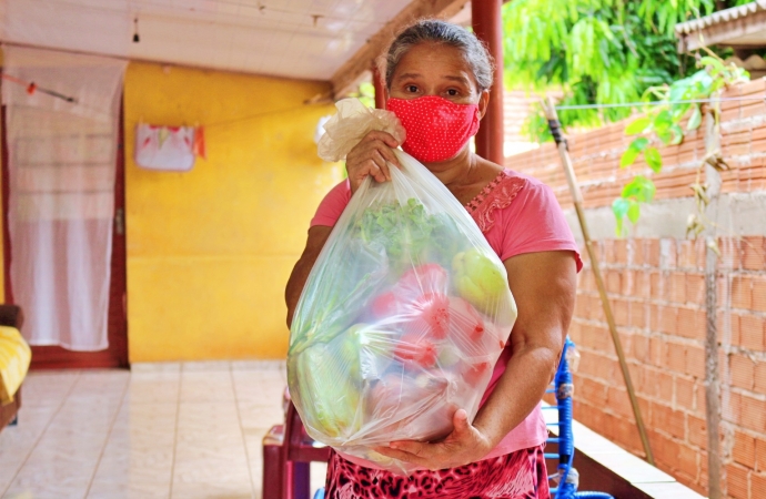 CRAS entrega 50 cestas de hortifrúti para famílias de Itaipulândia
