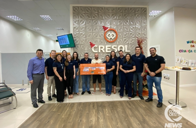 Cresol Conexão premia cooperado são-miguelense com R$ 1,5 mil