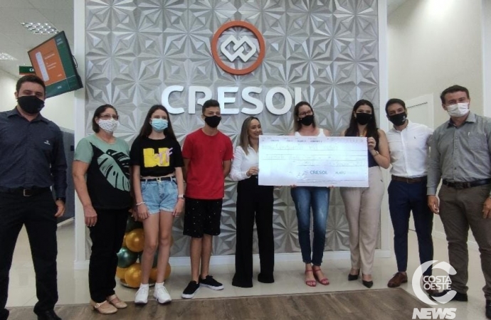 Cresol Costa Oeste celebra 12 anos e entrega prêmio de R$  50 mil para cooperado de São Miguel do Iguaçu
