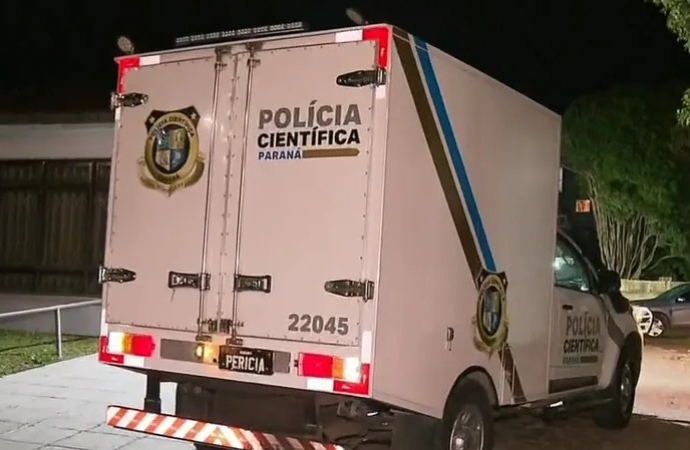 Criança morre após ser esquecida pelo pai dentro de carro em Curitiba