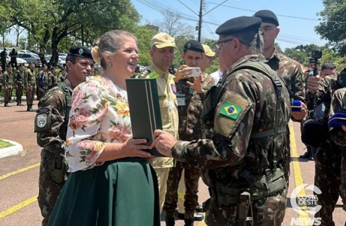 CTG de Medianeira recebe homenagem do Exército Brasileiro