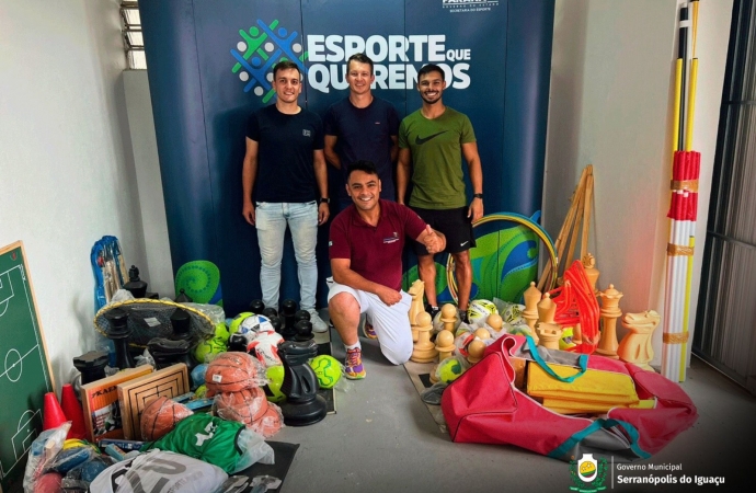 Serranópolis: Departamento de esportes recebe equipamentos do Programa “O esporte que queremos” do Governo do Estado