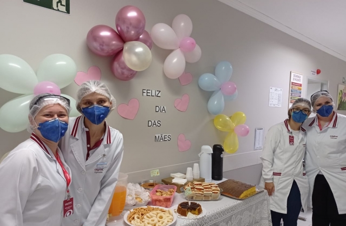 Dia das Mães é lembrado com carinho nas unidades do CEONC Hospital do Câncer